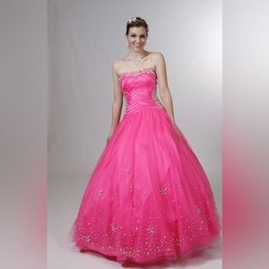 Savoy’s bellezza quinceanera dress